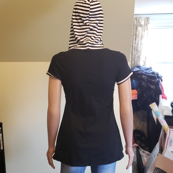 Top - Picture 4 of 8